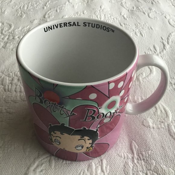 Extra Large Betty Boop Coffee Mug Ceramic 3D (holds 3 cups) - Picture 6 of 7